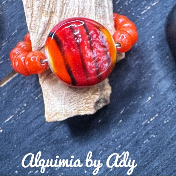 Alquimia Jewelry - Alquimia Red and Gold Ring with Beaded Elegance coral